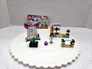 Lego 41002 - Emma's Karate Class - 2013 - 100% Build Complete - Picture 1 of 7