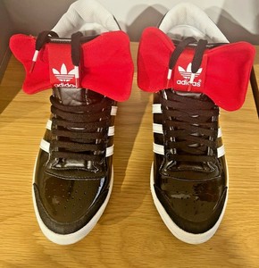 adidas red bow trainers