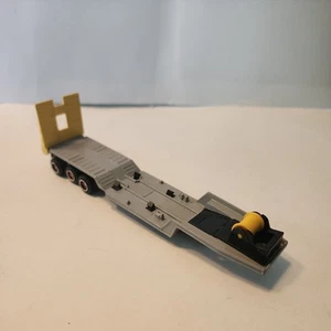 VINTAGE 1980s MAJORETTE METAL TRAILER FLATBED ECH 1/87 GREY W/ YELLOW RAMP - Picture 1 of 5