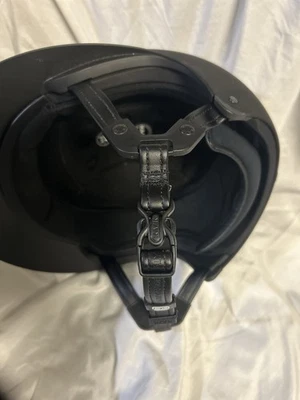 Casco de equitación Kask (usado) Foto 1 de 4