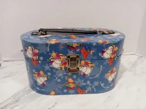 Winnie The Pooh On A Sled - Winter - Travel Makeup Jewelry Toiletry Case - Picture 1 of 7