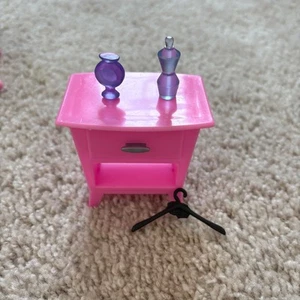 Barbie Doll Furniture Pink Nightstand Vanity Decor Hanger Accessories - Picture 1 of 7