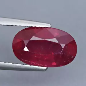 Pietra preziosa sciolta rubino rosa naturale 7,14 carati taglio ovale Africa 11x8 mm - Foto 1 di 3