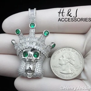 MEN SOLID 925 STERLING SILVER ICY BLING GREEN CZ 3D SKULL KING CROWN PENDANT*457 - Picture 1 of 5