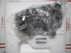 GENUINE 2018-22 NISSAN Kicks, 2020-22 Versa Sedan Control Valve Body 31705-50X5A - Picture 1 of 2