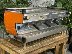 LA MARZOCCO GB5 4 GRUPOS CAFETERA ESPRESSO NARANJA CUSTOM COMERCIAL CAFE - Imagen 1 de 12