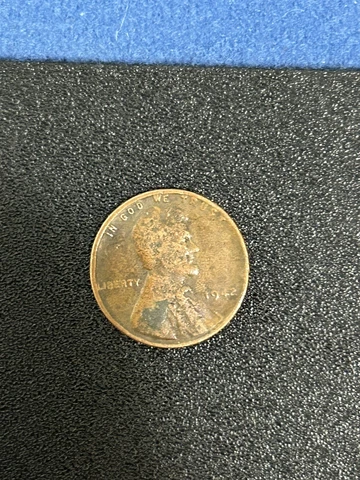 1942 Lincoln Wheat Penny No Mint Mark One Cent Coin L Rim E&P On Back Rim Rare Cover