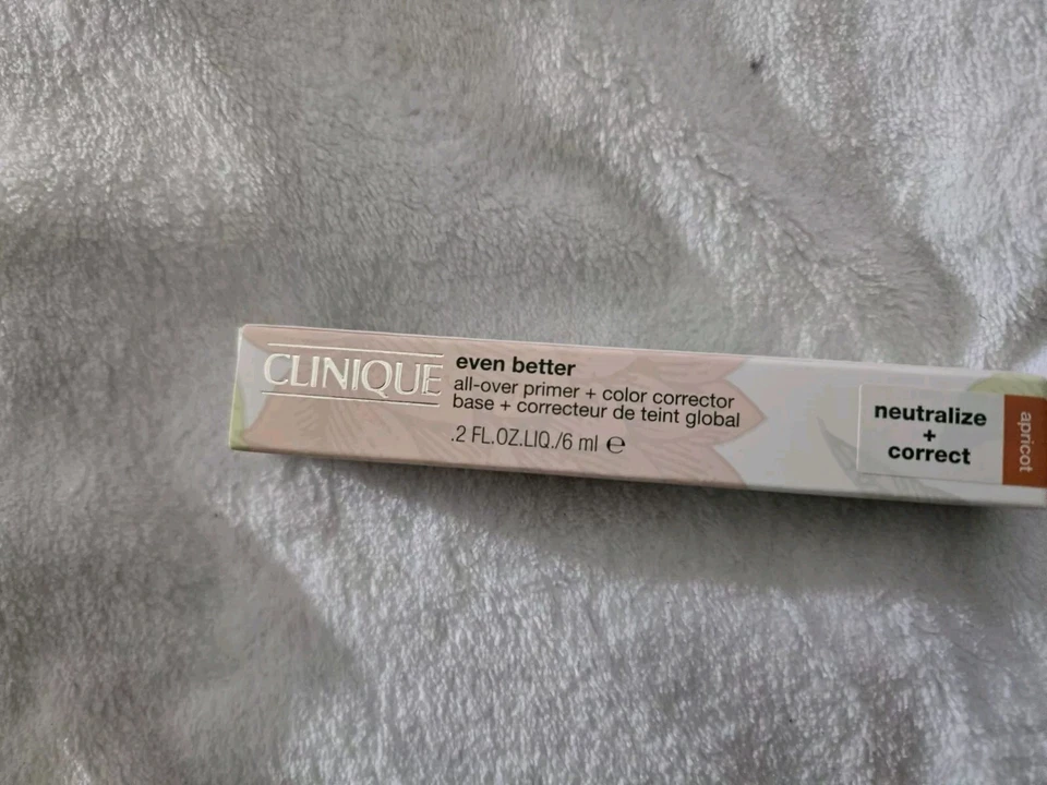 Clinique Even Better All-Over Primer + Color Corrector, 0.2 fl oz, APRICOT - Image 1 of 1