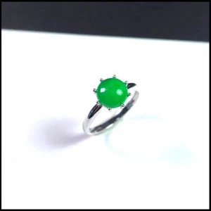 【KATHY JADE】 Emerald Green Jadeite Jade Ring《US SIZE:6.5》《Grade A》 - Picture 1 of 4