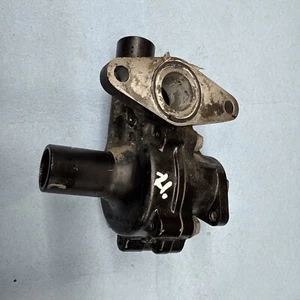 1980 Kawasaki 440 L/C LTD invader 4/6 TC 440C-A201 Motor Coolant Pump - Picture 1 of 3