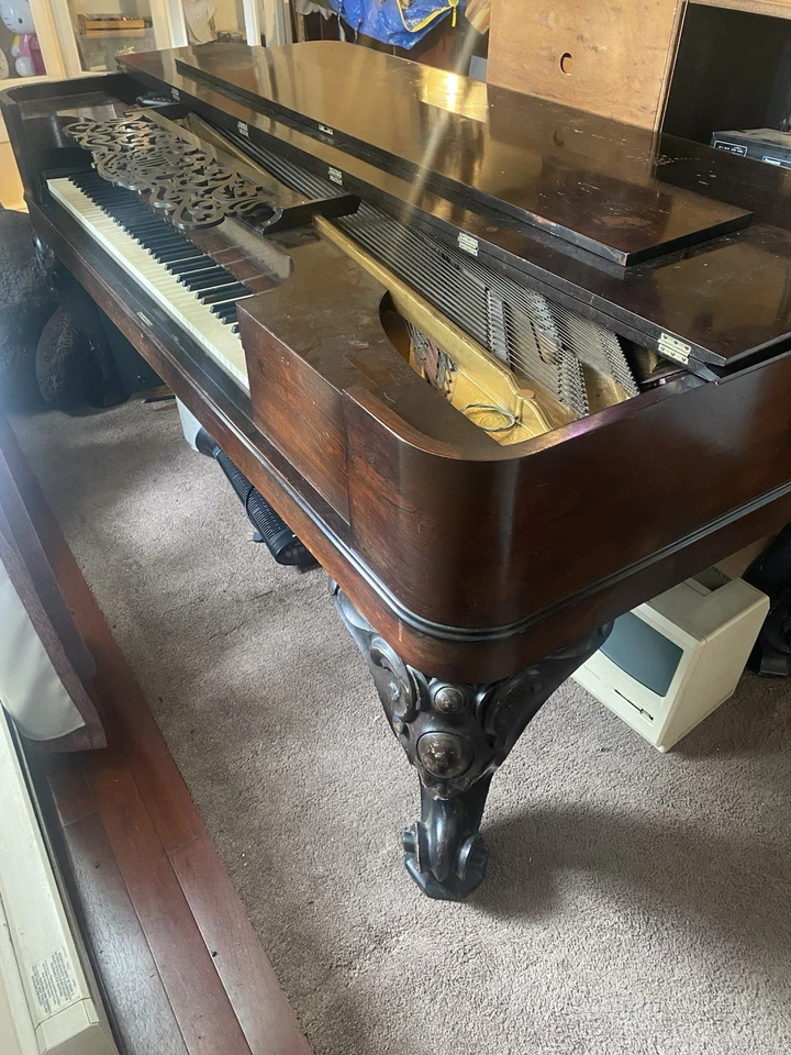 Piano de cola Steinway and Son’s Square 1875. Hecho en Nueva York. Foto 1 de 4