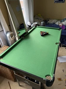 Hy-Pro Pool Table 4ft 6in with 2 Sets Balls (US & UK) - folding - Good Condition - Picture 1 of 5