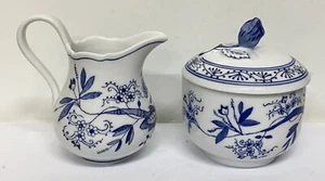 Hutschenreuther Porcelain BLUE ONION Regular Size CREAMER & SUGAR BOWL SET VGC - Picture 1 of 1