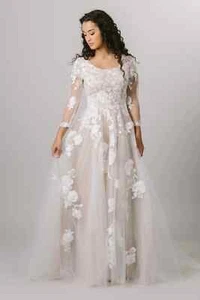 Modest Wedding Dresses Gowns With Long Sleeves Scoop Neck Buttons Back A-line - Picture 1 of 10