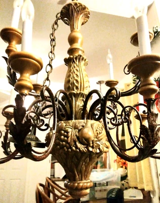 CANDELABRO ESTATE ITALY MADERA DE VIÑEDO TALLADA Y TOLE METAL 12 Luces Italianas Foto 1 de 4