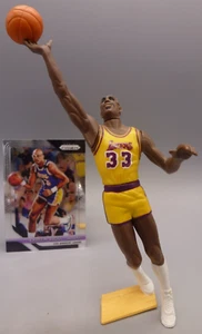 FIGURA SUELTA 1988 ALINEACIÓN INICIAL KAREEM ABDUL-JABBAR LOS ANGELES LAKERS - Imagen 1 de 5