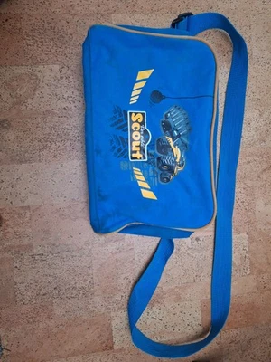 Scout Umhängetasche Gebraucht mit Mangel, Jungenmotiv Bagger Blau - Bild 1 von 3