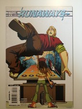 Runaways: 3rd Series Issue 3 (2008) Marvel - Terry Moore & Humberto Ramos