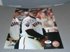 Bruce Bochy Signed San Francisco Giants 8x10 Photo Autographed PSA/DNA COA 1B - Picture 1 of 4