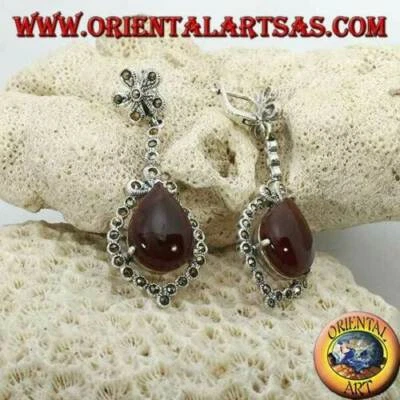 Orecchini d'argento 925‰ pendente con corniola a goccia contornata da marcasite - Immagine 1 di 4