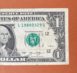 1988 March 29 (L 19880329 S) Birthday Note $1 One Dollar Bill - Picture 1 of 3