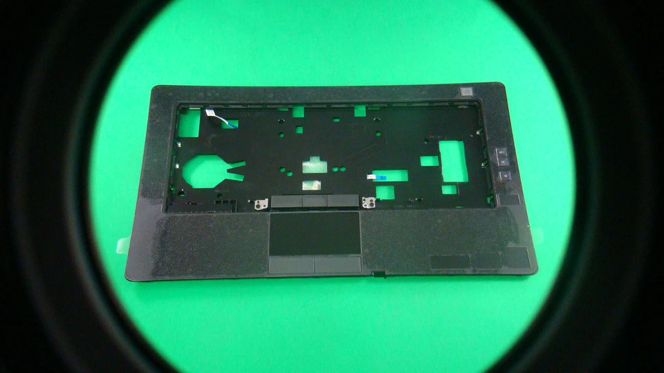 Estuche superior con reposamanos de doble punta Dell Latitude E6430 con panel táctil y botones RFTGT Foto 1 de 1