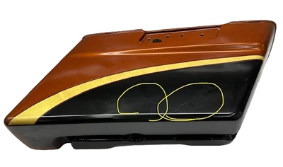 Harley BOTTOM, BRONZE/BLK SADDLE BAG B 102 New/imperfect Sold As Is NEW OEM - Image 1 of 4