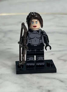 Lego Katniss Everdeen individuell bedruckte Minifigur Die Tribute von Panem - Bild 1 von 2