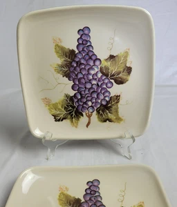 Tabletops Unlimited Cabernet Grapes Melamine 8.5" Square Salad Plates Set of 2 - Picture 1 of 12