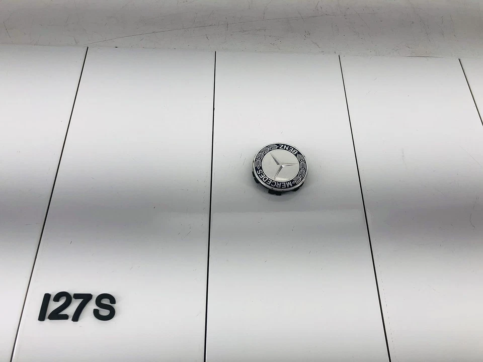 14-17 MERCEDES BENZ CLA250 LLANTA RUEDA RADIOS TAPA CENTRAL BUJE CAVIDAD CUBIERTA OEM Foto 1 de 4