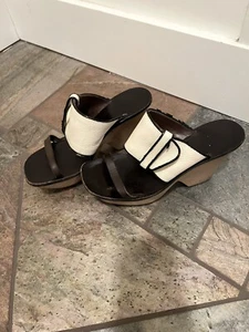 Marni SS 2007 RTW Wide Leather Strap Wood Wedge Block Heels 37 6.5 White Brown - Picture 1 of 10