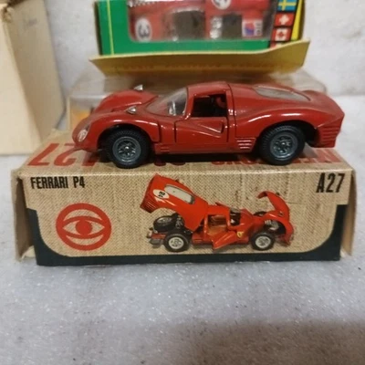 MEBETOY ITALIE REF A27 FERRARI P4 ROUGE TRES BON ETAT + BOITE - Photo 1/3