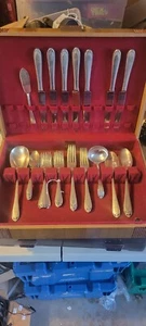 Sliver Vintage Rogers Bros 1923 Anniversary Flatware Set of 34 W Original Box HL - Picture 1 of 7