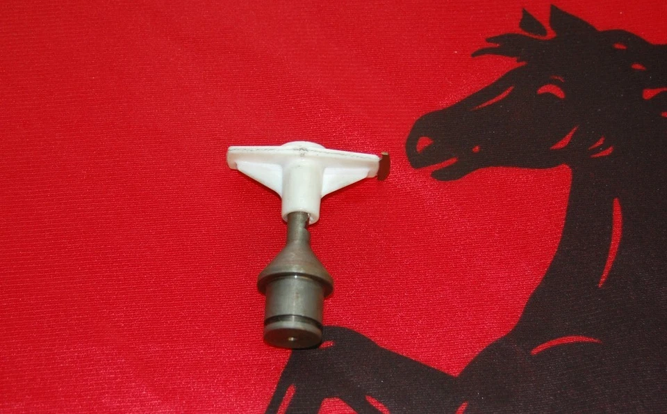 Dedo de distribución FERRARI 208 308 Mondial - piñón - # 117342 primera 115587 Foto 1 de 1