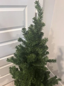 "Árbol de vacaciones de Navidad Mr. Christmas en forma de Insta árbol de 50""" - Imagen 1 de 6