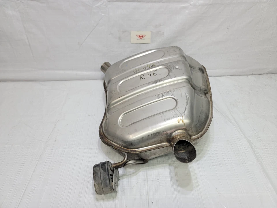 2017-2019 Volkswagen Golf Sportswagen 1.8L AWD Rear Left Exhaust Muffler OEM - Изображение 1 из 4