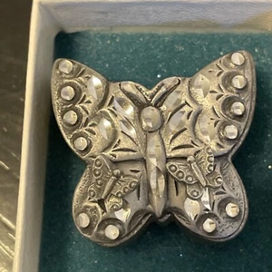 Diamond Cut Pewter  Butterfly 4 In 1 Pin Necklace Earrings and Trinket Box. - Picture 1 of 10