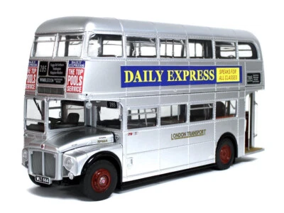 SunStar Routemaster Mirrors, Indicators, Stancheon and Bonnet  Prop.  1.24 scale — 第 1/4 张图片