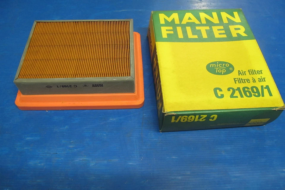 Filtre à air Mann Filter pour: Daihatsu: Charade Mk II et III - Photo 1/1