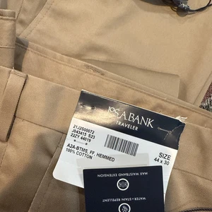 NWT Jos. A. Bank 44x 30 Beige Light,Easy Strech Fabric Water/stain Repellent - Picture 1 of 10