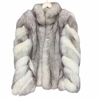 Abrigo de piel de zorro azul con etiqueta plateada SAGA FOX gris claro longitud media piel real Japón 11 M Foto 1 de 4