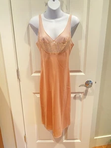 Vintage Vasarette Peach Color Slip - Bild 1 von 6
