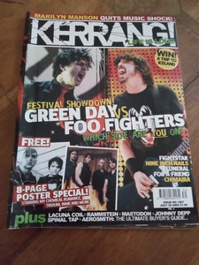 Kerrang Magazine - Jul 30 2005 - Green Day vs Foo-Fighters Poster Chemical Rom - Picture 1 of 4