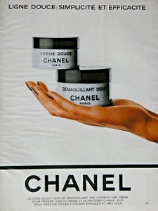 PUBLICITÉ DE PRESSE 1979 CHANEL CREME DOUCE ET LIGNE DOUCE DÉMAQUILLANT - Picture 1 of 1
