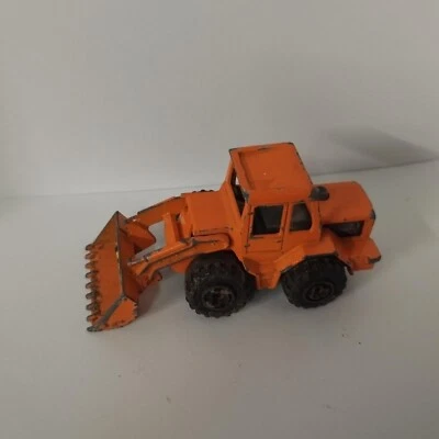 petite voiture MAJORETTE pelleteuse  TRACTO en l état 1/87 - Photo 1/3