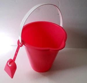 Large Sand Bucket Pail with Shovel, 9'' Large Size Sand Bucket Or Water Bucket - Picture 1 of 7