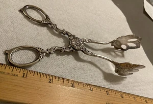 Antike Magnus Aase Gebäckzange - Bild 1 von 5