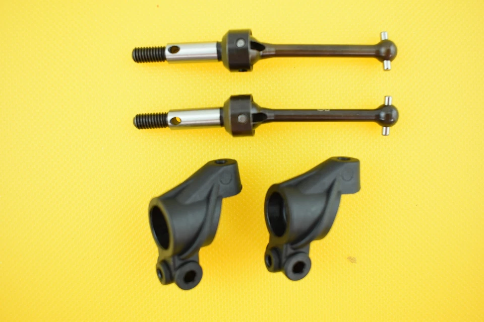 3Racing Sakura M4 Rear Universals & SAK-M4P15 34MM Swing Shafts hubs NEW  USA - Image 1 of 1