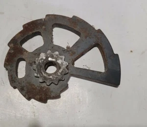 Deck height lift adjuster cam John Deere LT155 LT 155 lawn tractor - Picture 1 of 1