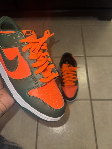 Sneakers Nike Dunk basse retrò verde arancione